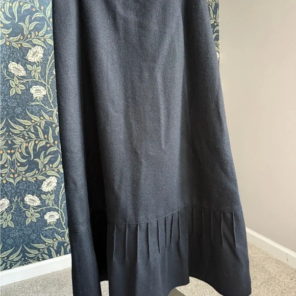 Marc Jacobs Black Wool A-Line Skirt - Picture 2 of 9